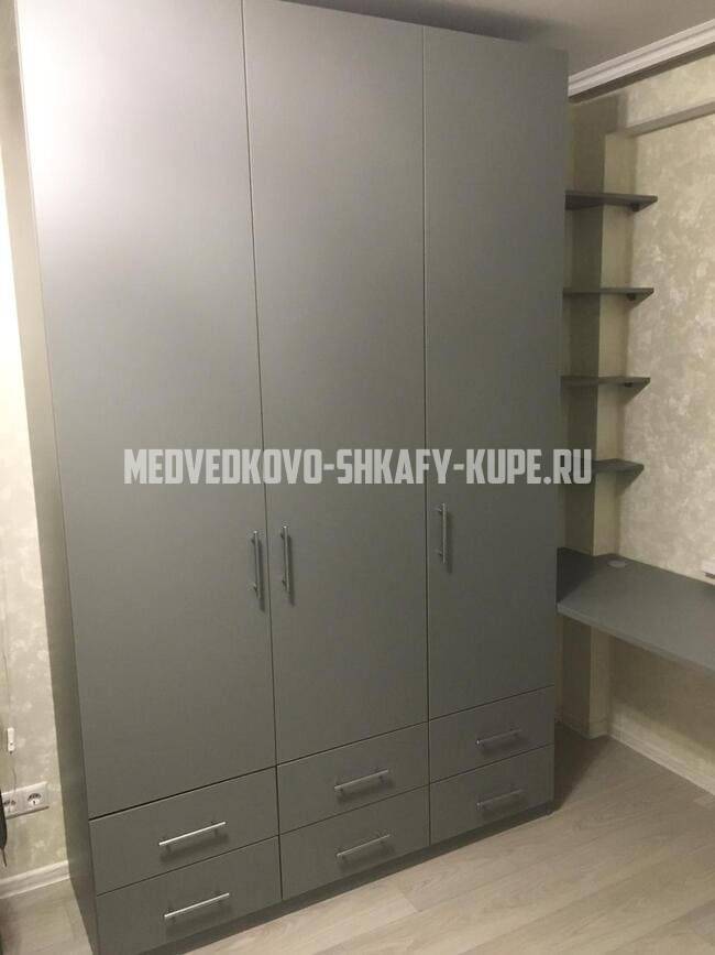 Распашные шкафы Медведково