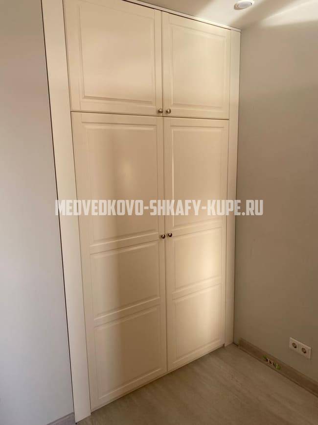 Распашные шкафы Медведково