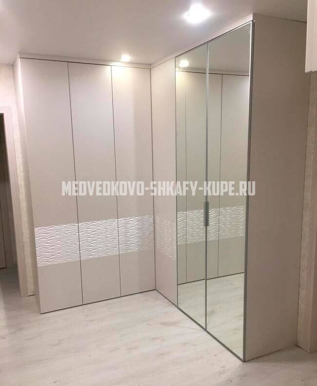 Шкафы для прихожей Медведково